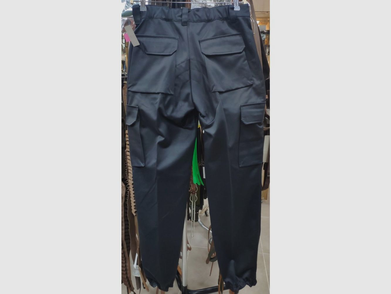 PANTALON MILITAR NEGRO, imagen 2 de 3