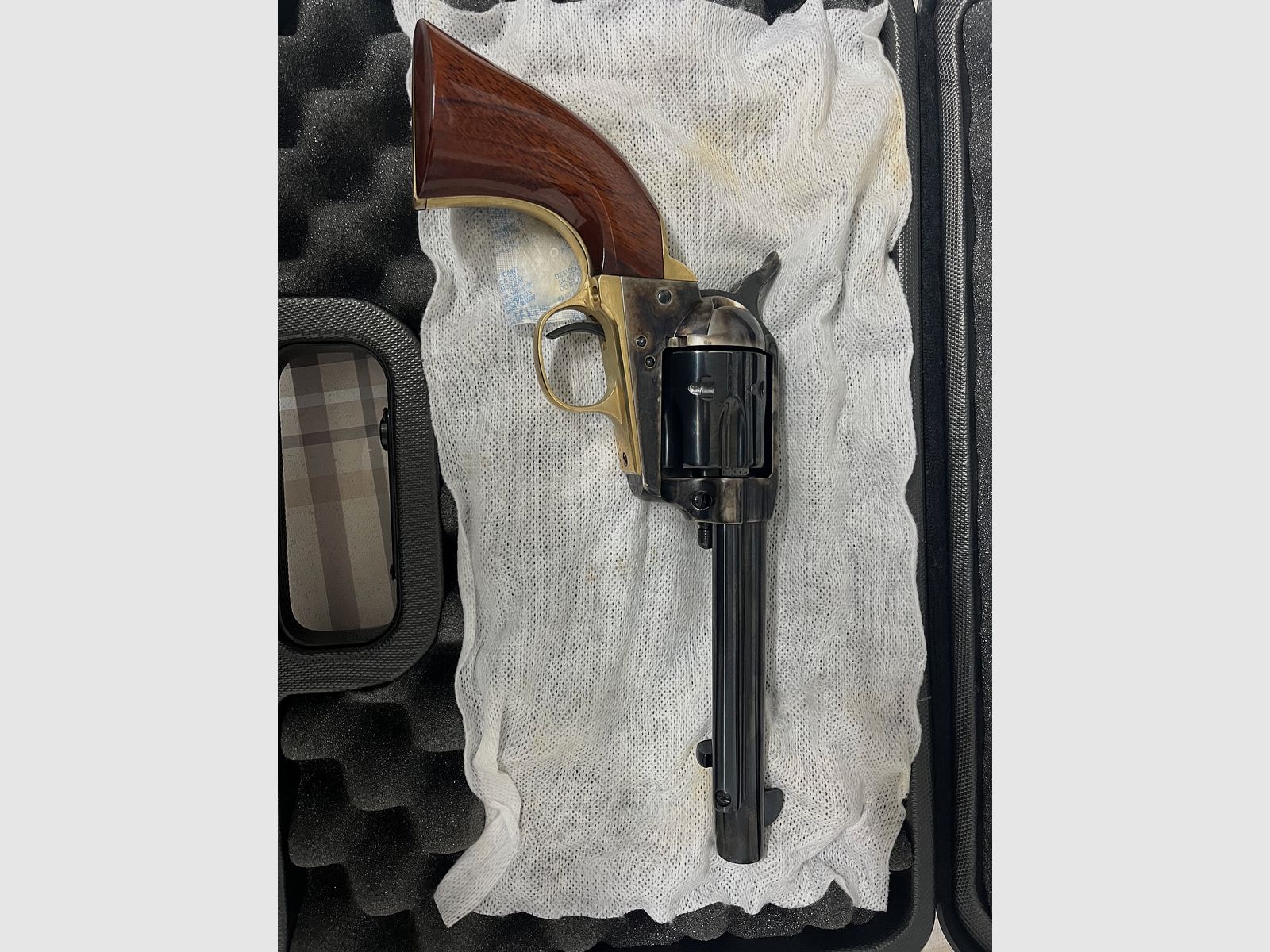 Revólver de detonación de 9 mm