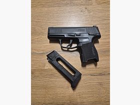 <SIG SAUER P365 / 4,5 mm BB / BlowBack / CO2>