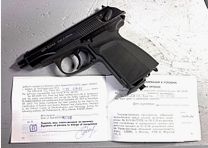 Pistola Makarov Co2 semiautomática en 4,5 mm BB este modelo ha sido fabricado con piezas originales de la legendaria Makarov