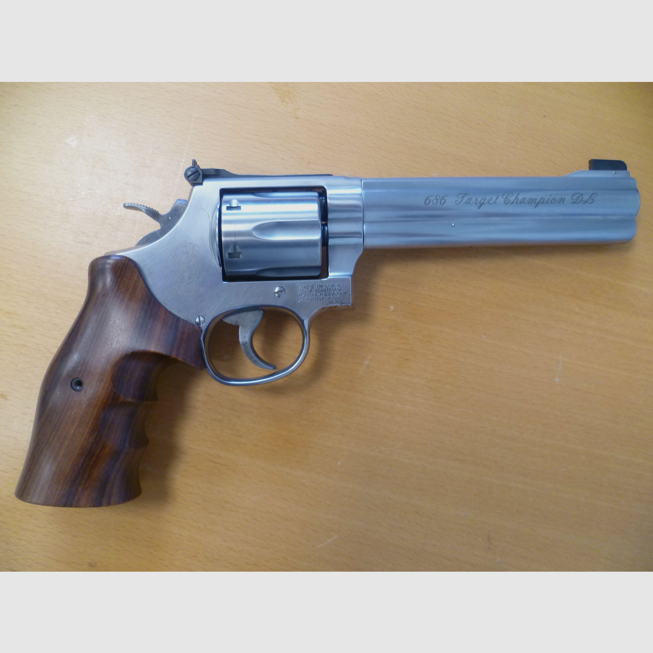 Revolver Smith & Wesson 686-5 Target Champion DL .357 Magnum