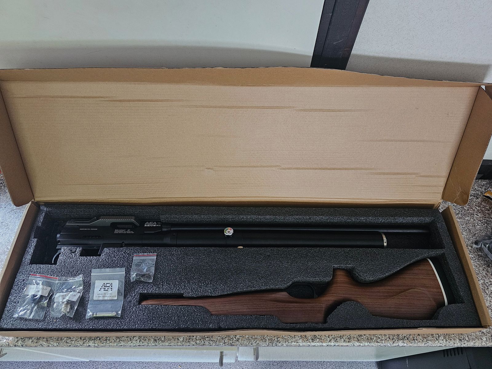 AEA Zeus Cal. 68 F-Serie