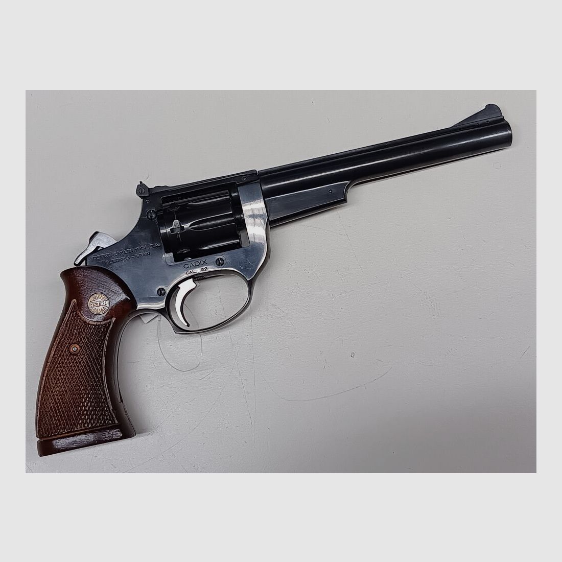 Astra Unceta - Guernica Spain Cadix