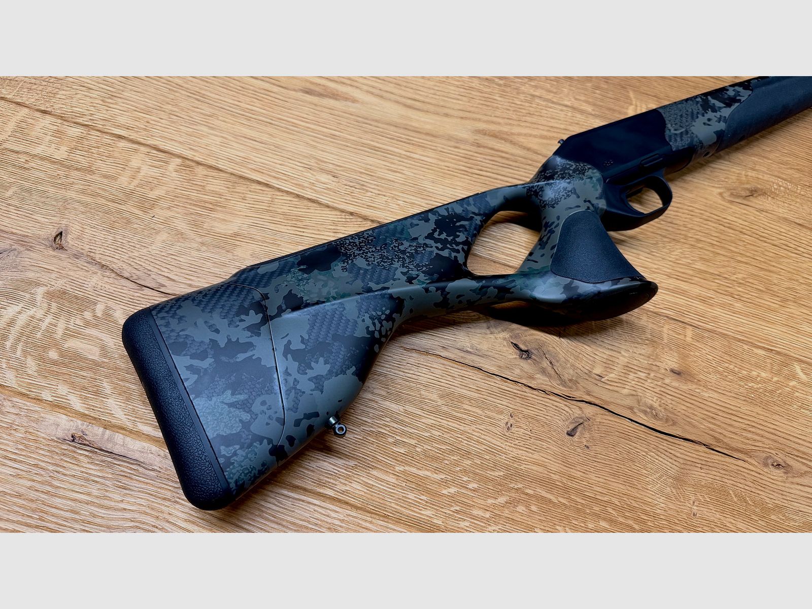 Blaser R8 Ultimate Carbon Huntec Camo housing / logo black / semi weight