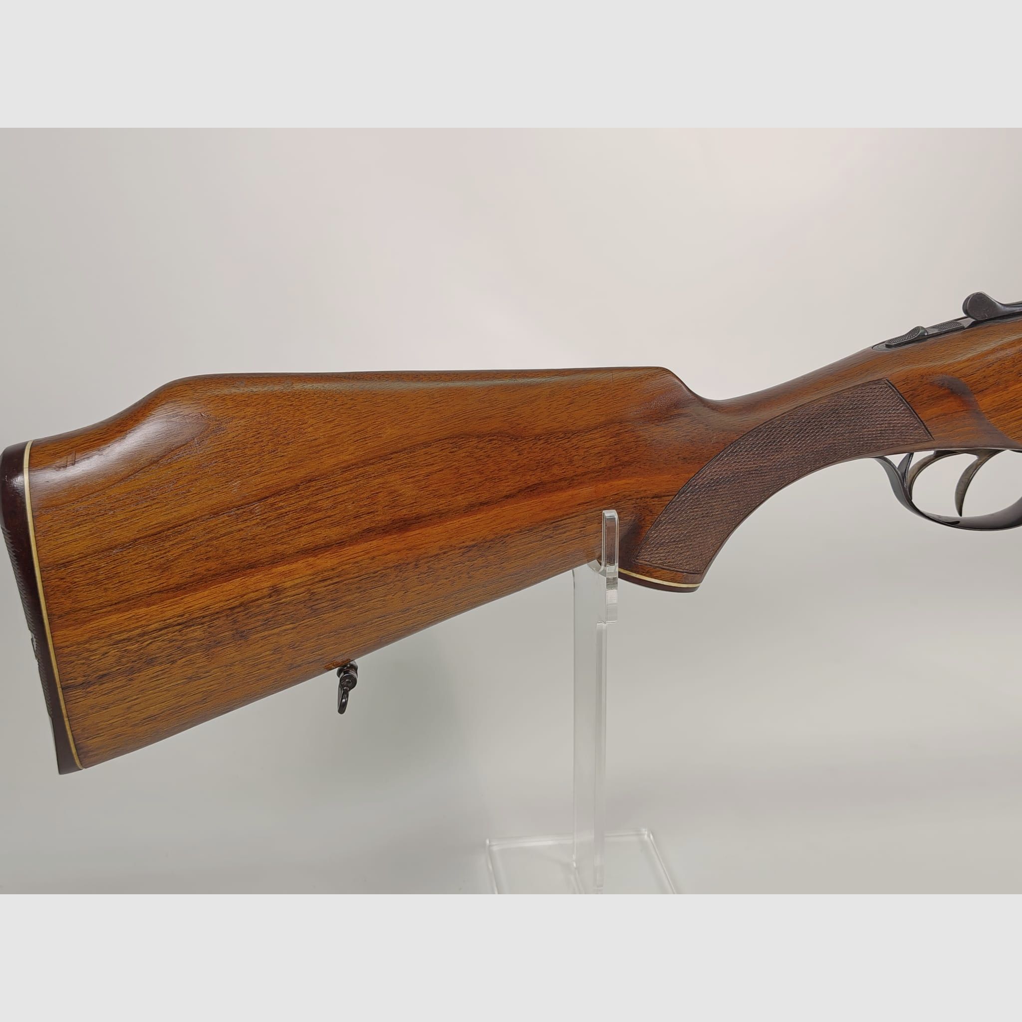 Tundra IJ-27 over-and-under shotgun 16/70