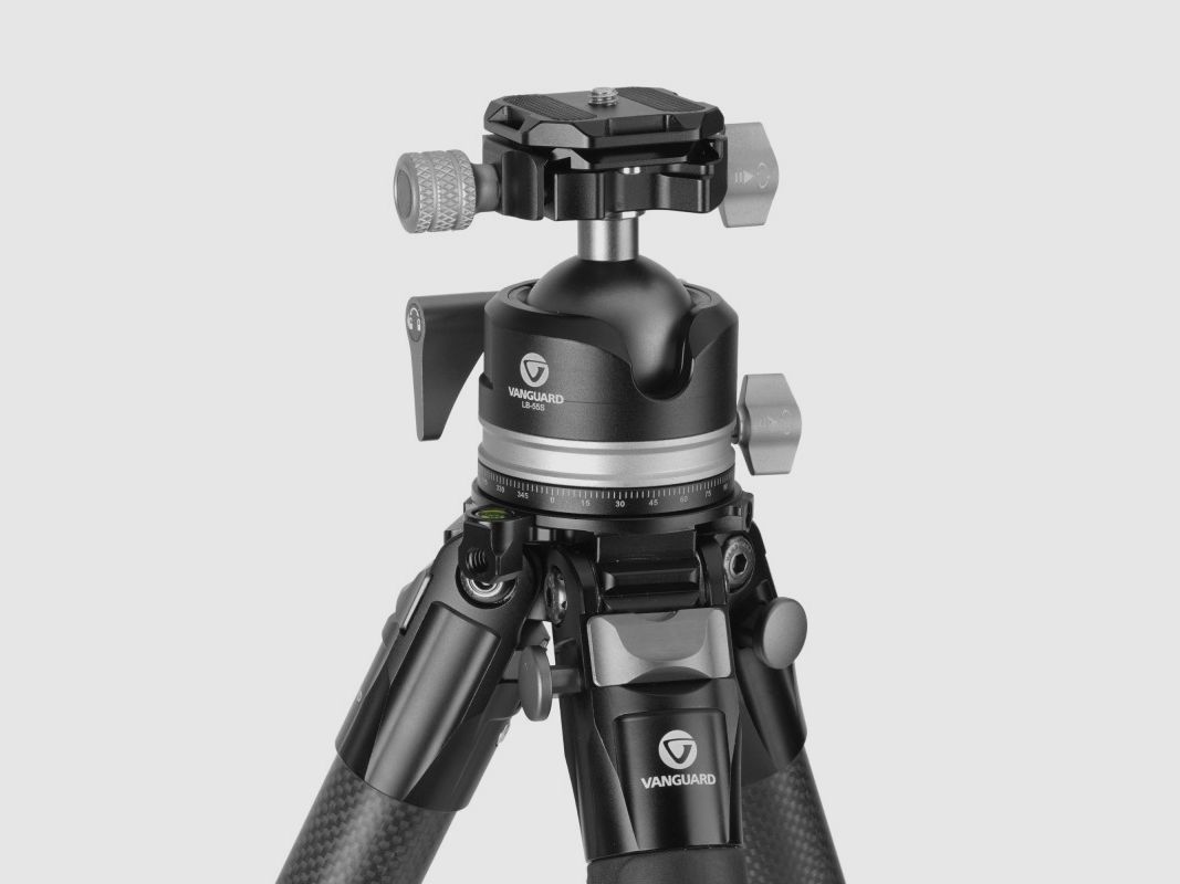 Vanguard Veo 5XT 304CLBS - Reisestativ aus Carbon, Mehrwinkel-Säule, doppeltachsig Kugelkopf, Bild 4 von 23