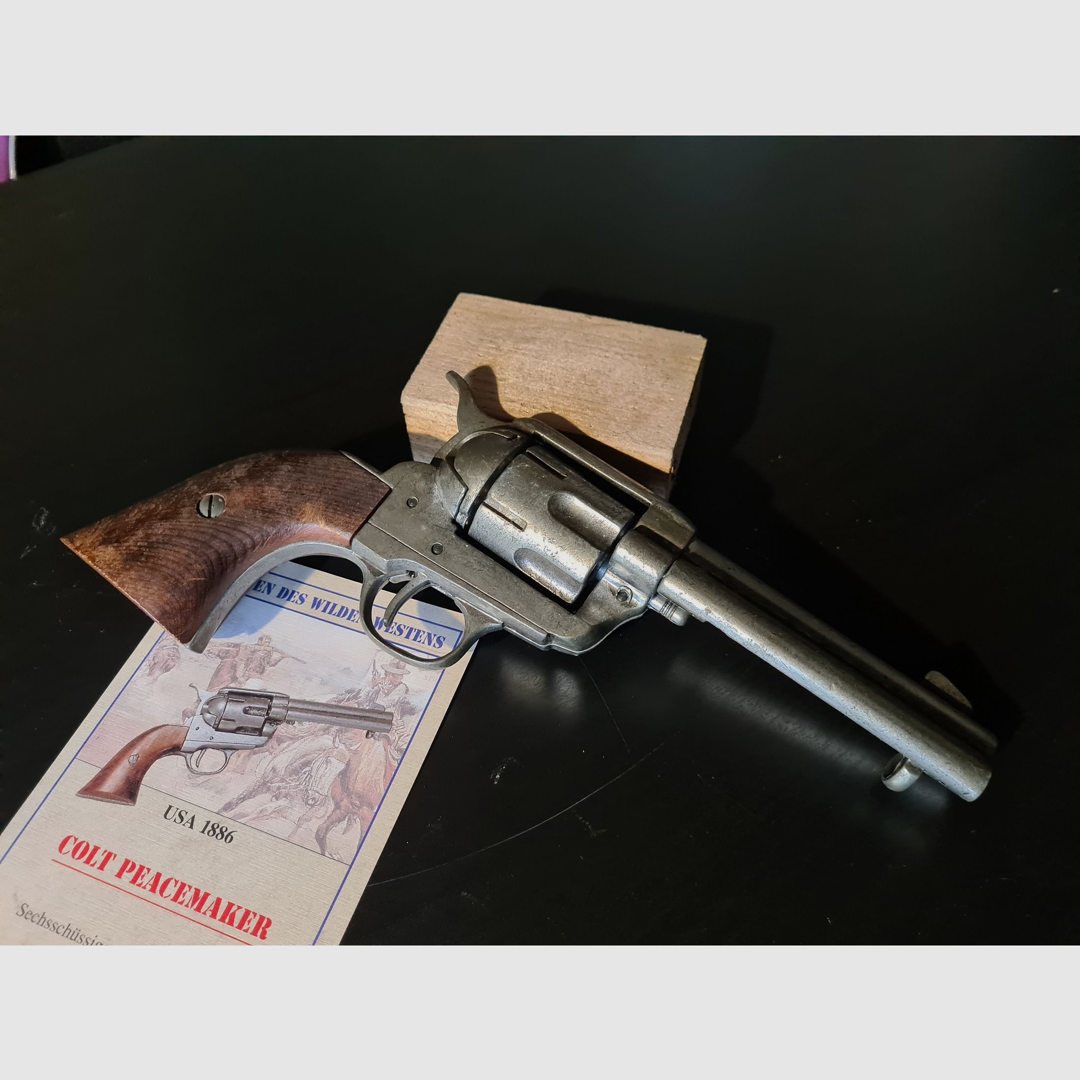 COLT PEACEMAKER Revolver Deko GODE