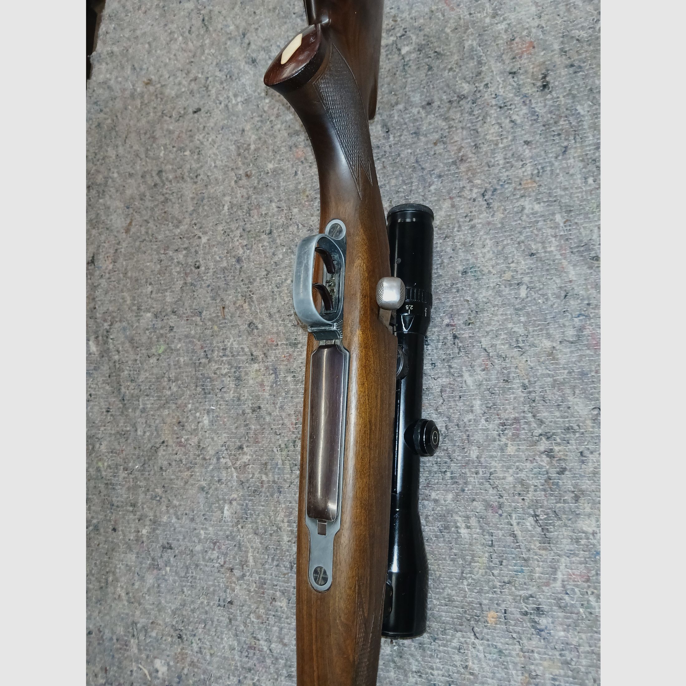 Büchse Heym SR 20 N Repetierbüchse 7x64 mit S&B 1,5-6x42 auf Schwenkmontage