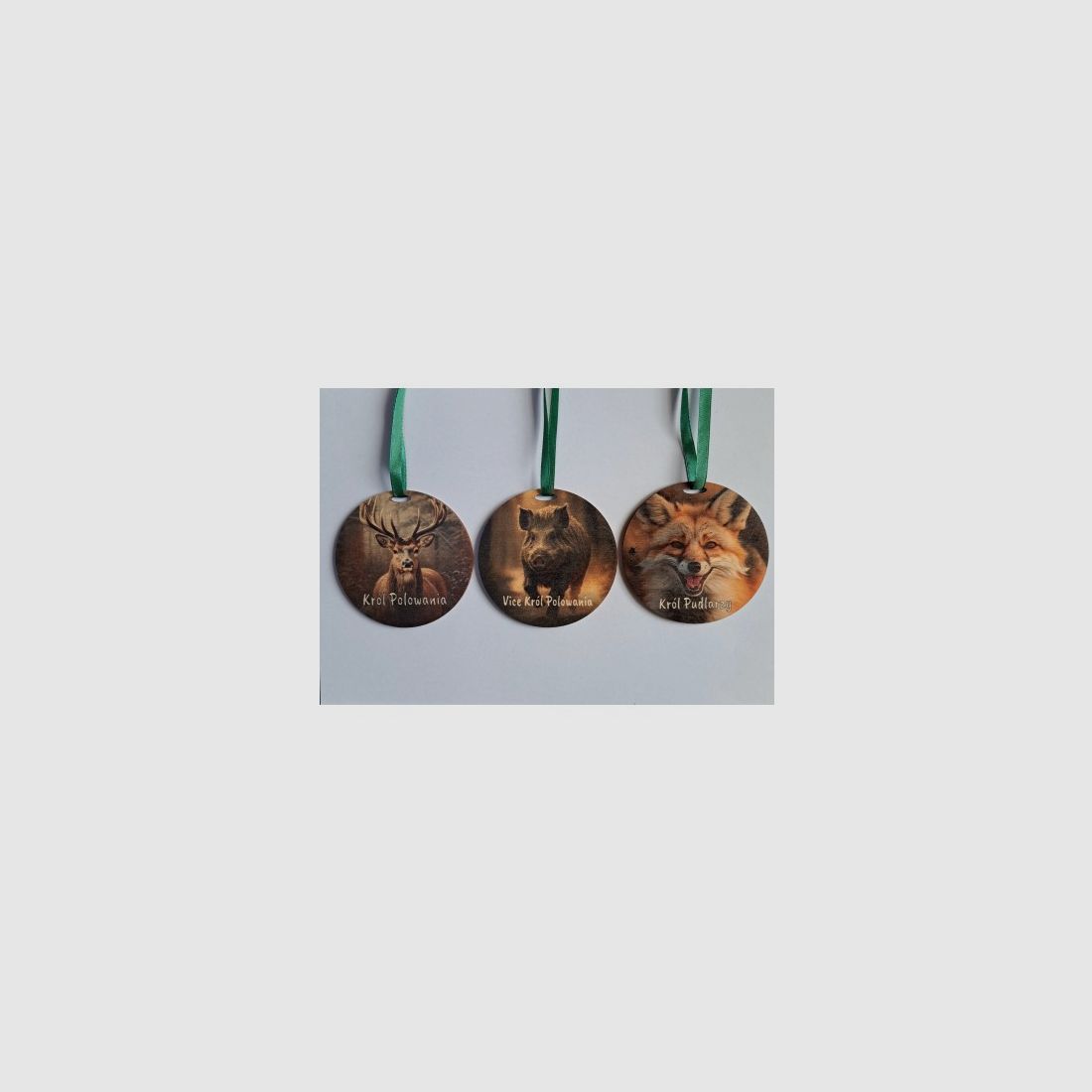 Houten jachtmedailles – 3 stuks, afbeelding 1 van 2