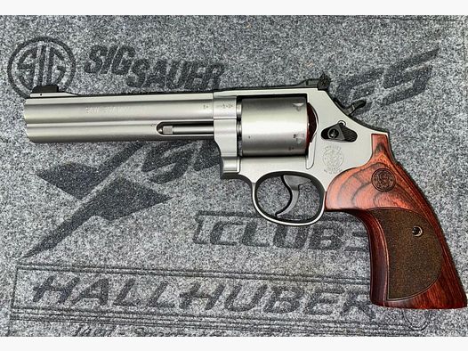 Smith & Wesson	 Mod. 686 International