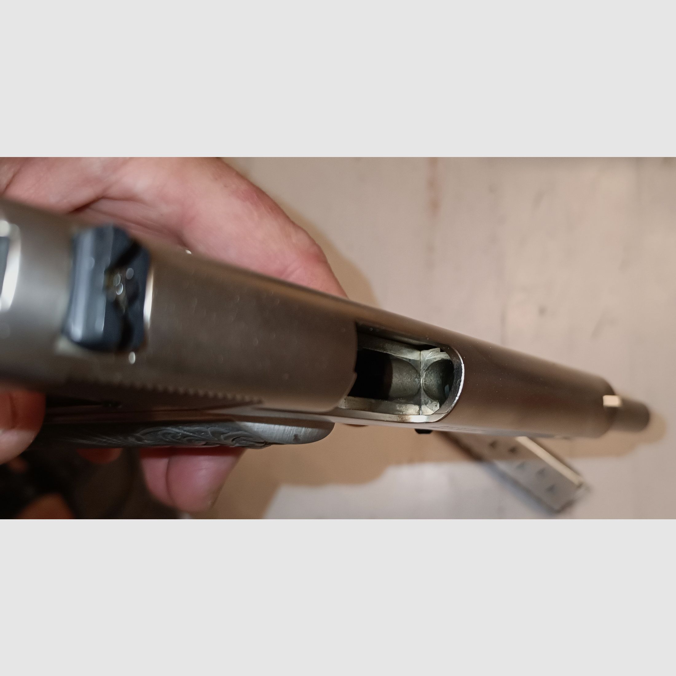 IWG mod. Government 1911