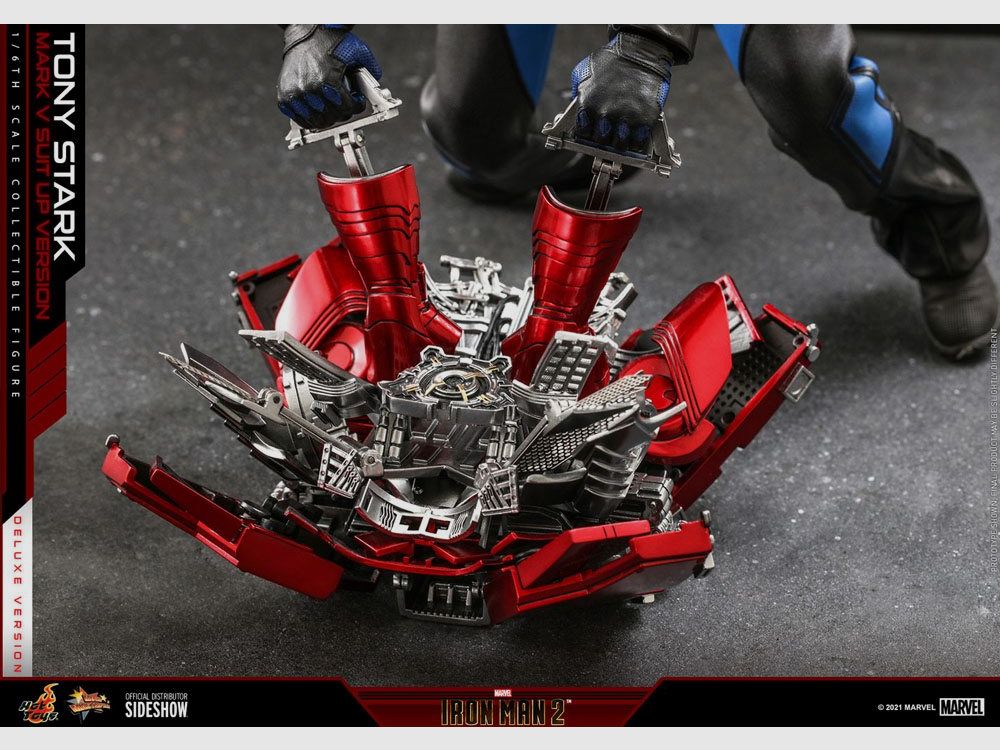 Iron Man 2 Movie Masterpiece Actionfigur 1/6 Tony Stark (Mark V Suit Up Version) Deluxe 31 cm | 43273
