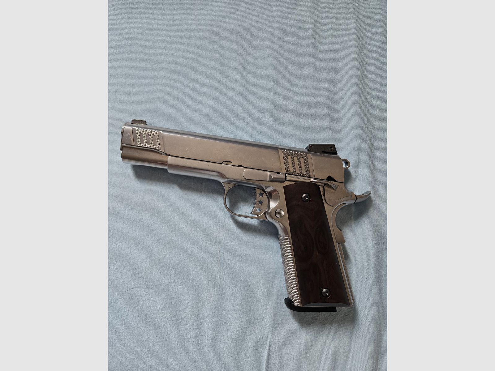 Airsoft AW Custom NE3001 M1911 GBB 6mm BBs