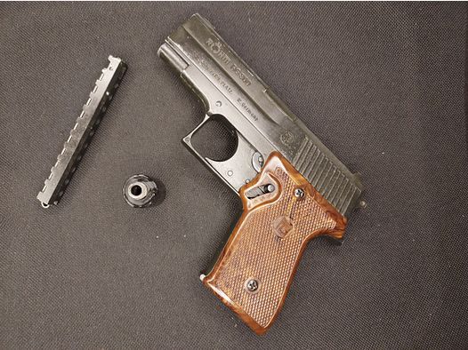 Röhm RG300 (RG 300) pistola de fogueo cal. 6mm Flobert (PTB 327)