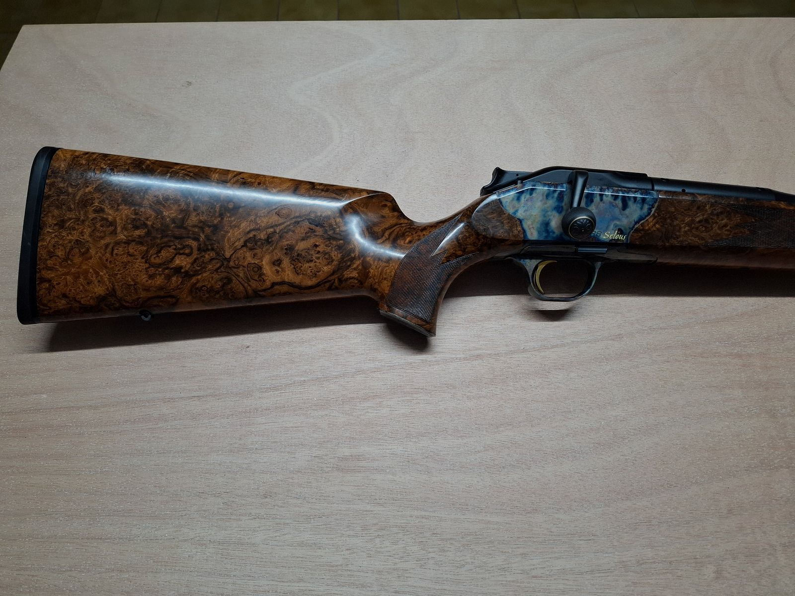 Blaser R8   /  SemiW Selous  / Kal. .375 H. & H. Mag. / Offene Visierung