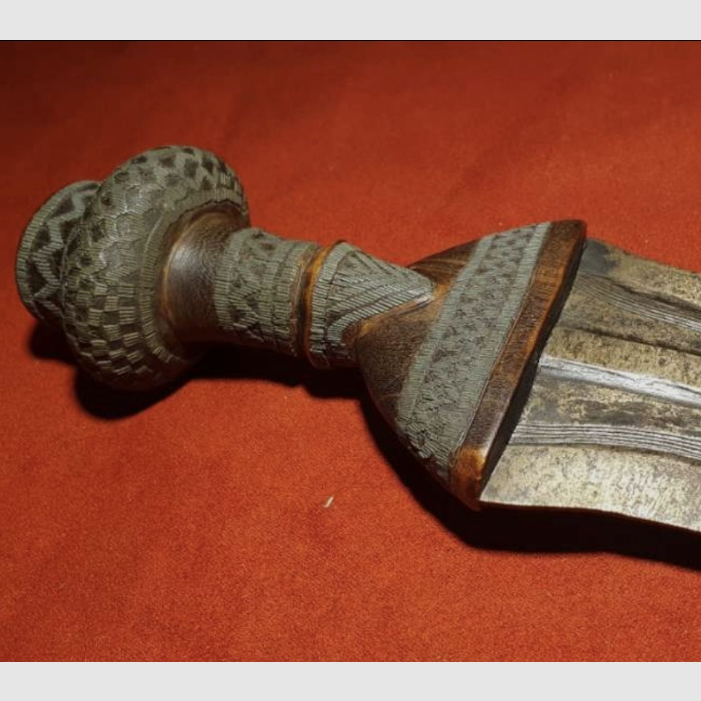 Bushono Ikula, épée de cérémonie Kurz/Zeremonienschwert Congo belge