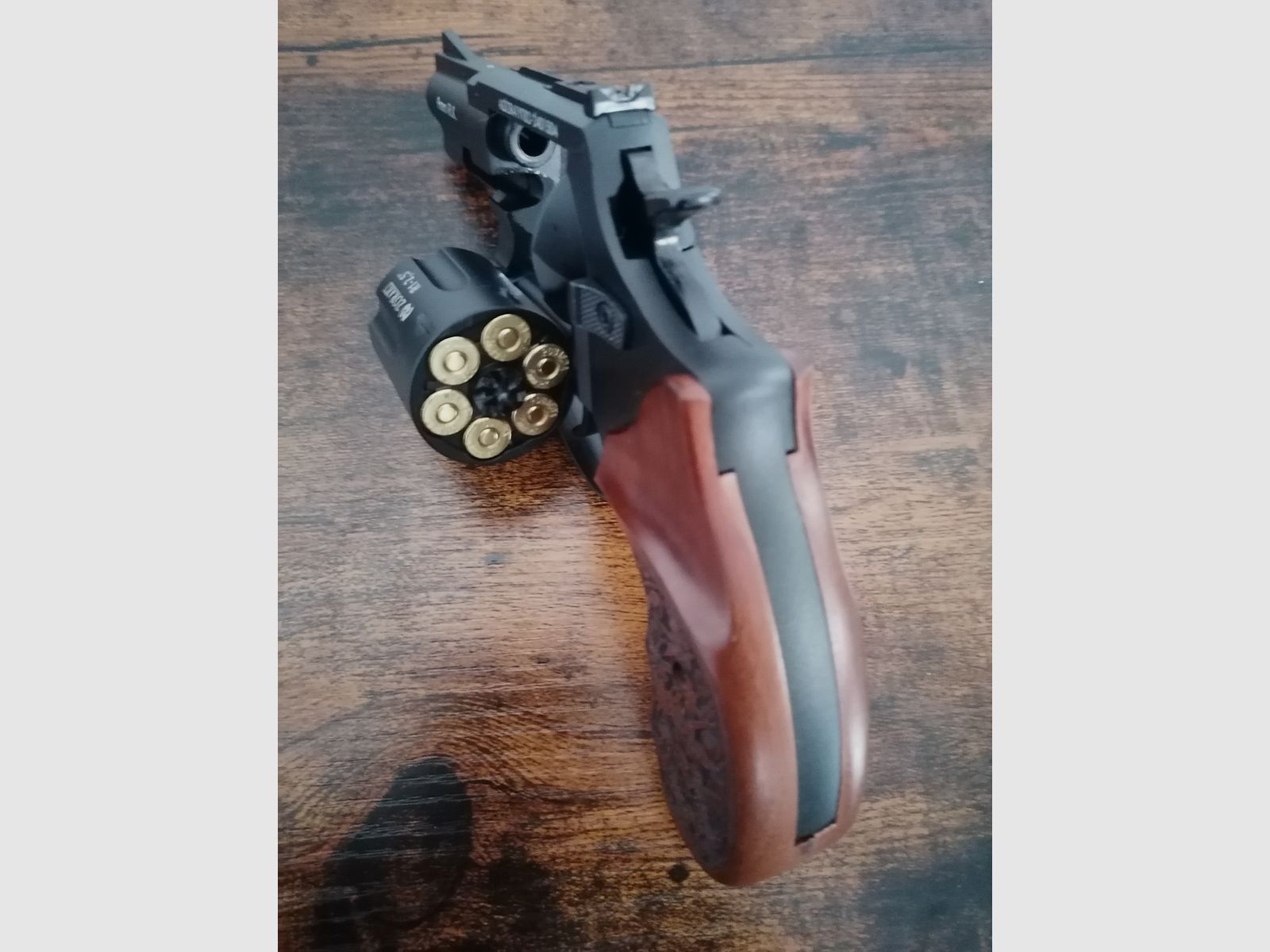 !!NEUWARE!! Zoraki R1 Gas Revolver mit Echtholzgriffschalen