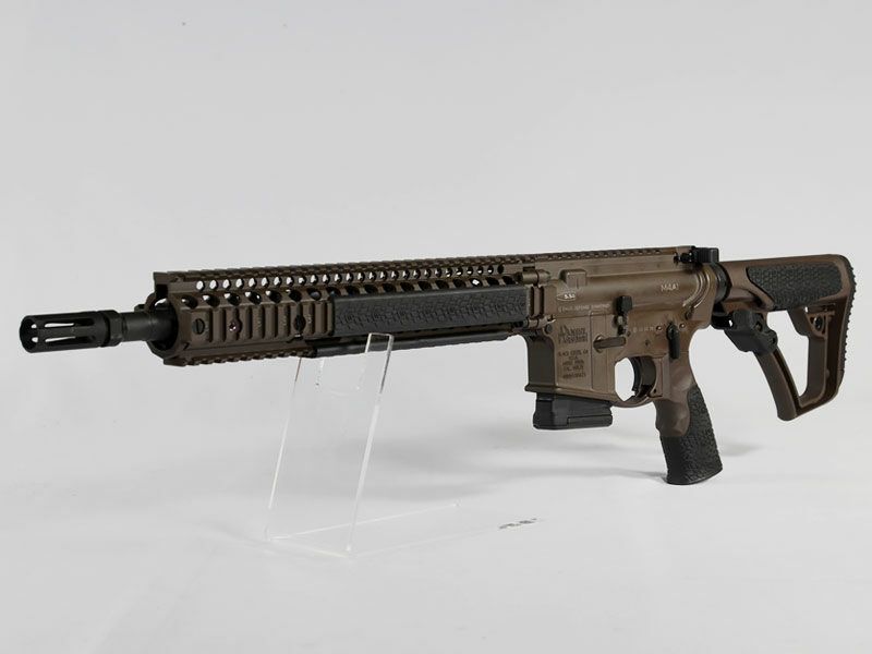 Daniel Defense	 M4A1 MilSpec