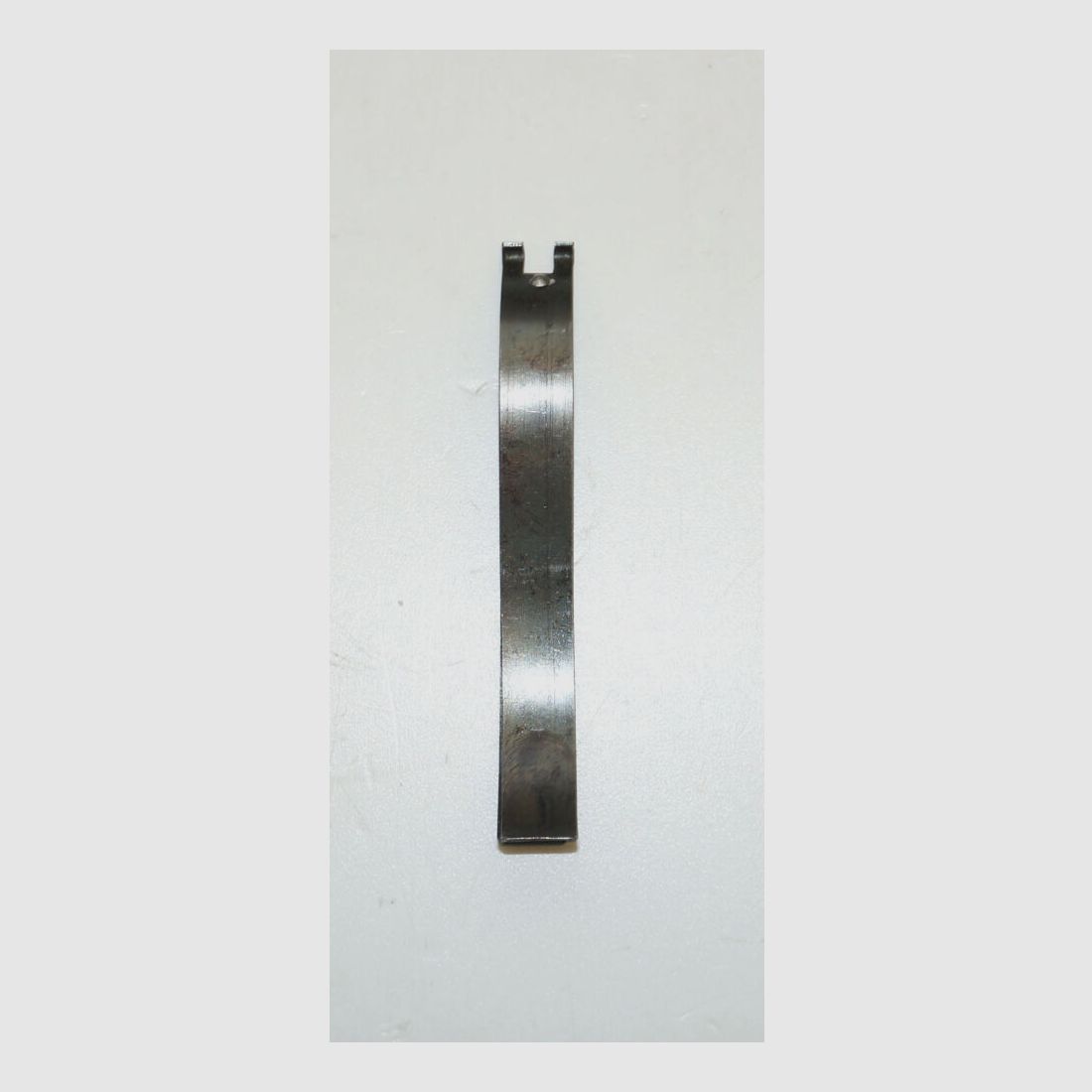 Fabryka broni w Bernie Używana sprężyna zamka do szwajcarskiego pistoletu ordynansowego Parabellum 1900, kal. 7,65mmPara, W+F P08