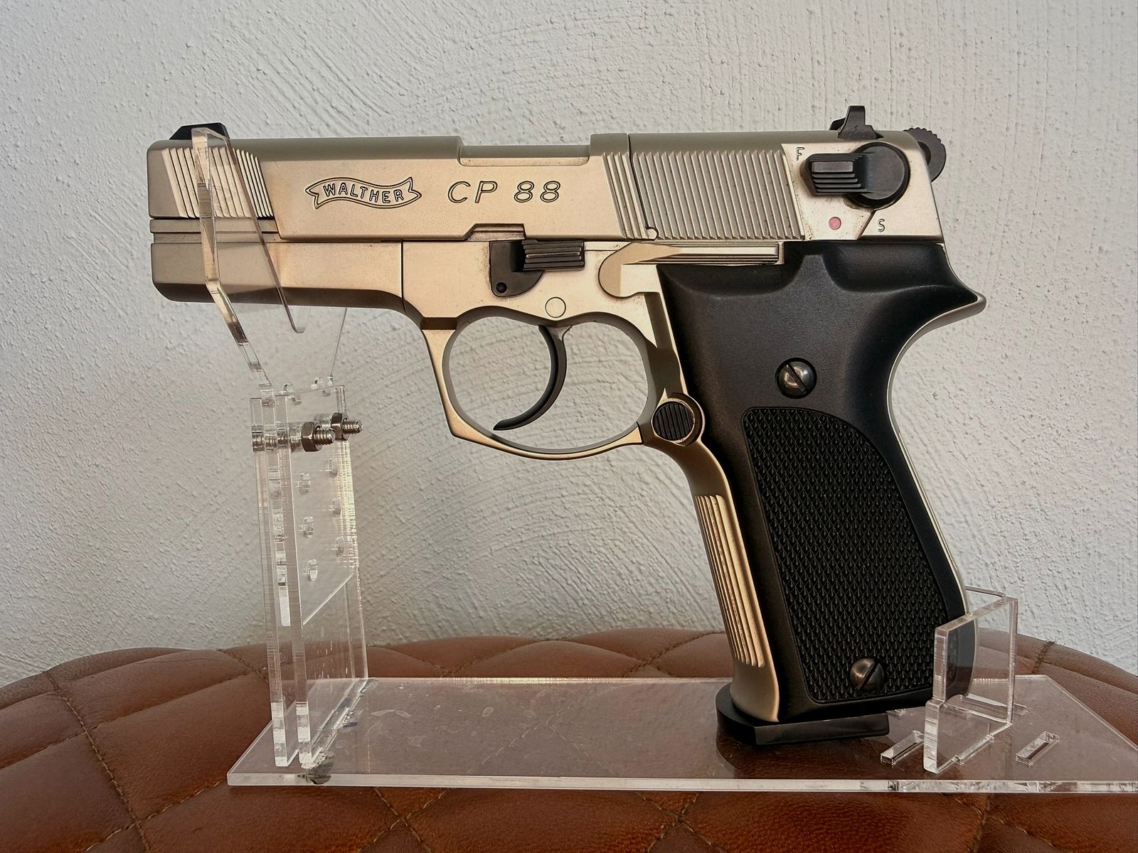 Walther CP88 4 inch 4,5 mm Diabolo Nickel (P18) Co2-pistool als nieuw