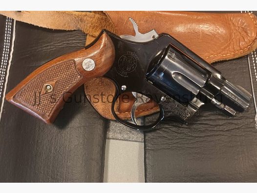 Smith & Wesson 17-2 .38Special