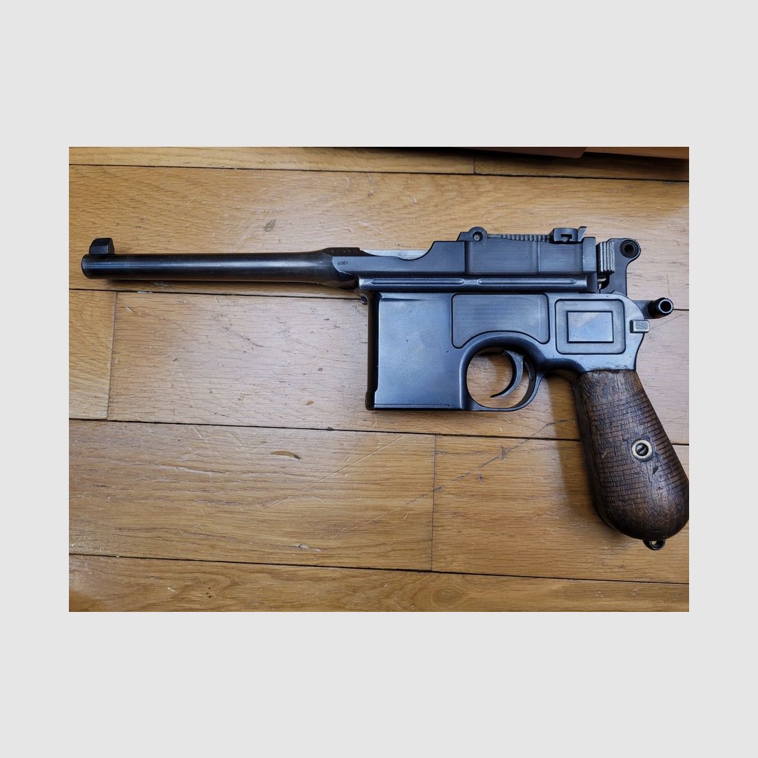 Sehr schöner C96 Mauser Pistol – legendäre Waffe – Herstellung Mauser Oberndorf A/M ca. 1913 – 7,63 Mauser – Schaft-Holster für den Schuss und den Transport – TBE +, Bild 7 von 24