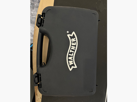 Walther PPQ blank firing pistol with Navy Kit