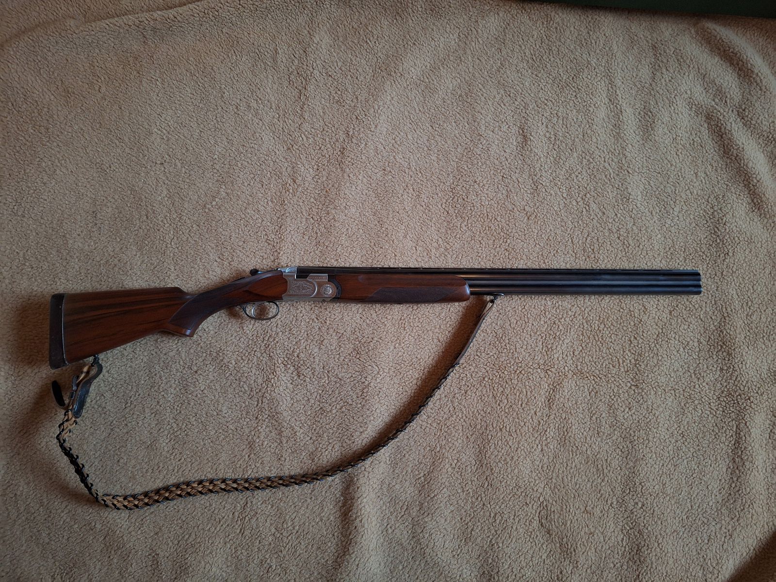 Fucile a doppietta sovrapposta di Beretta, modello B25, calibro 12/70