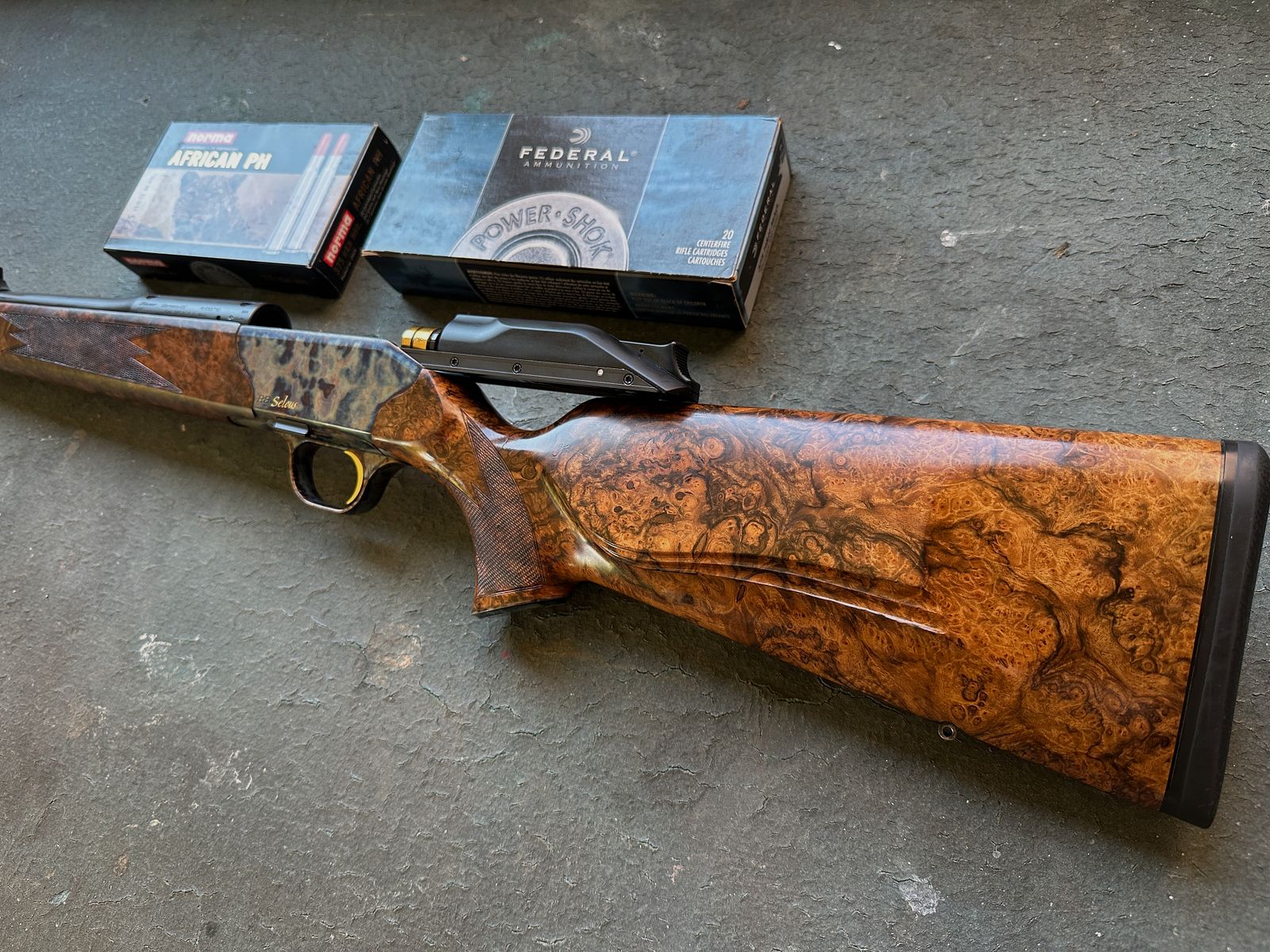 Blaser R8 Selous Custom 375H&H