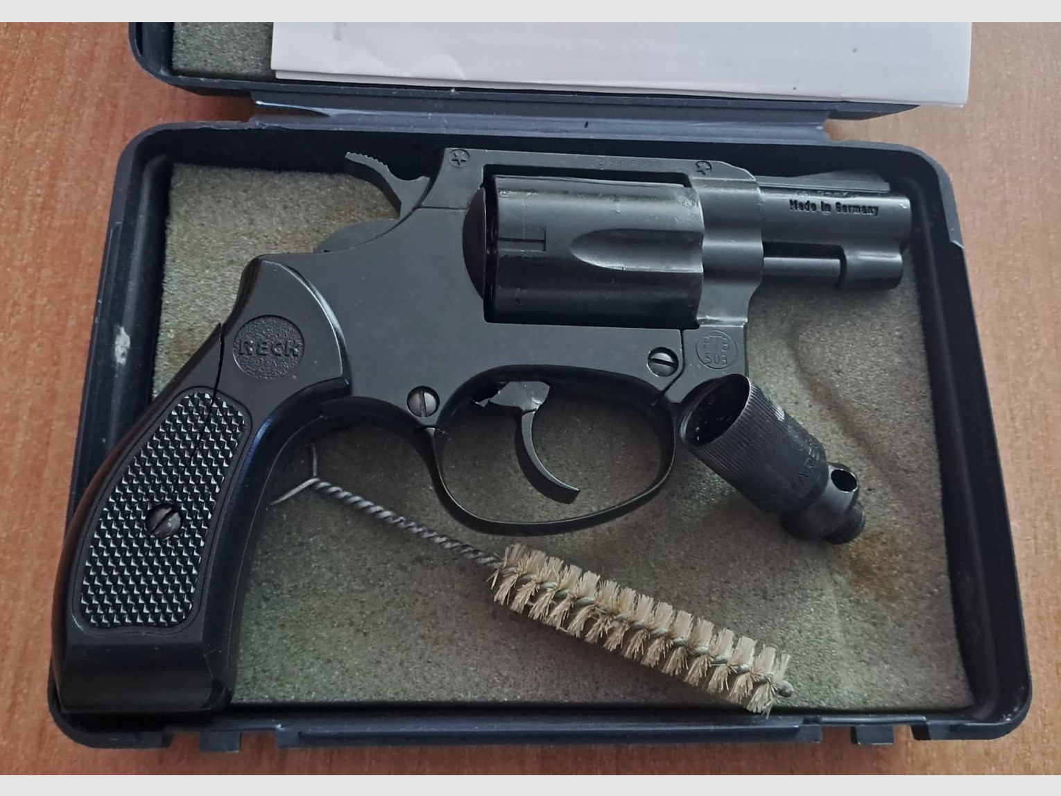 Rzadki Reck Chief Special w kalibrze 9 mm R. Knall, zdjęcie 2 z 8