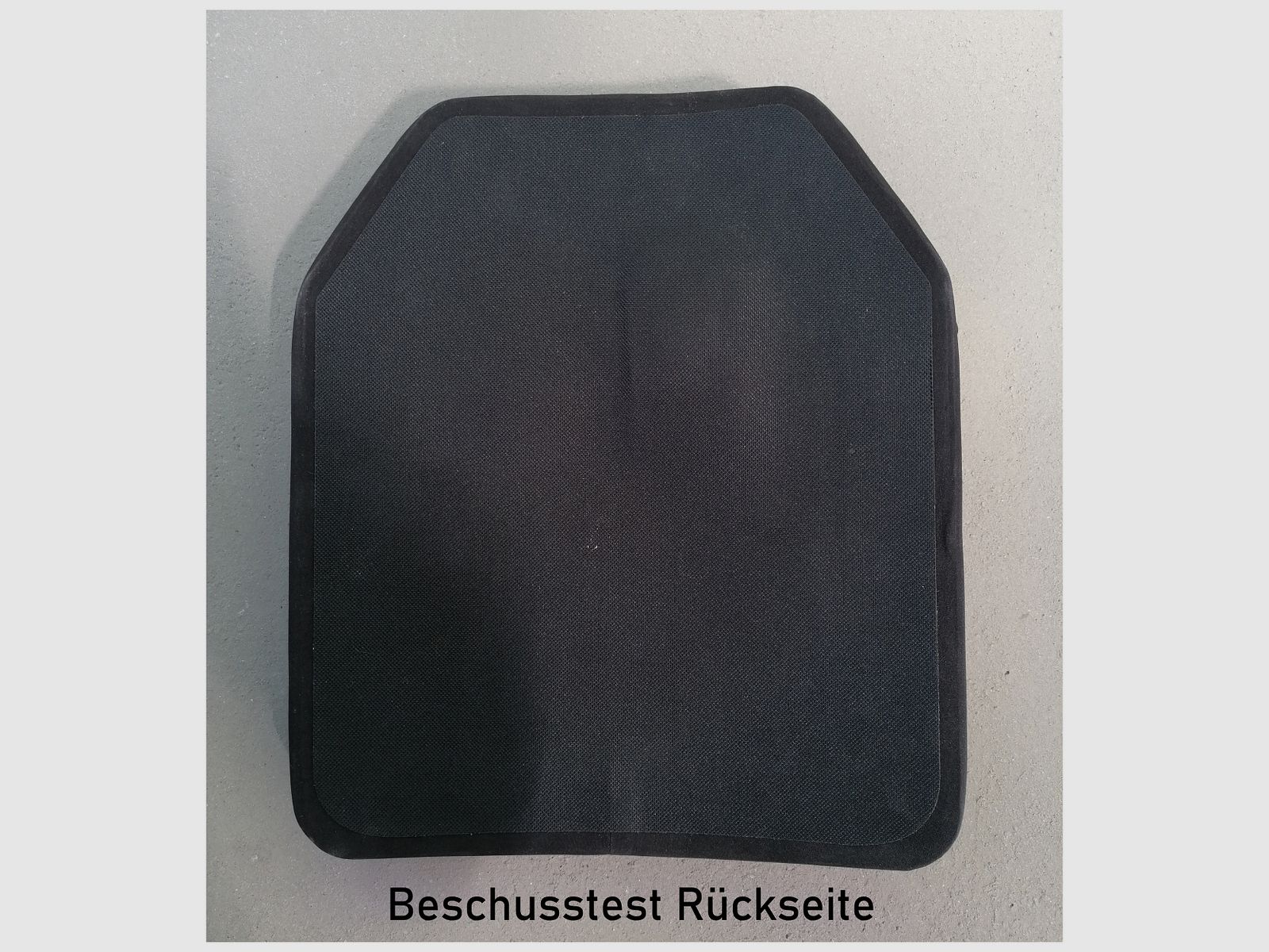 TacRaven – 12×10″ NIJ niveau IV Enkel Gebogen Stand Alone Plaat, afbeelding 4 van 4