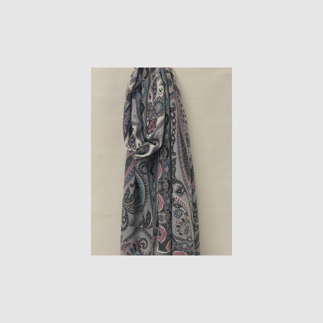 Cashmere/Silk Scarf in Gray with Rose and Violet Tones