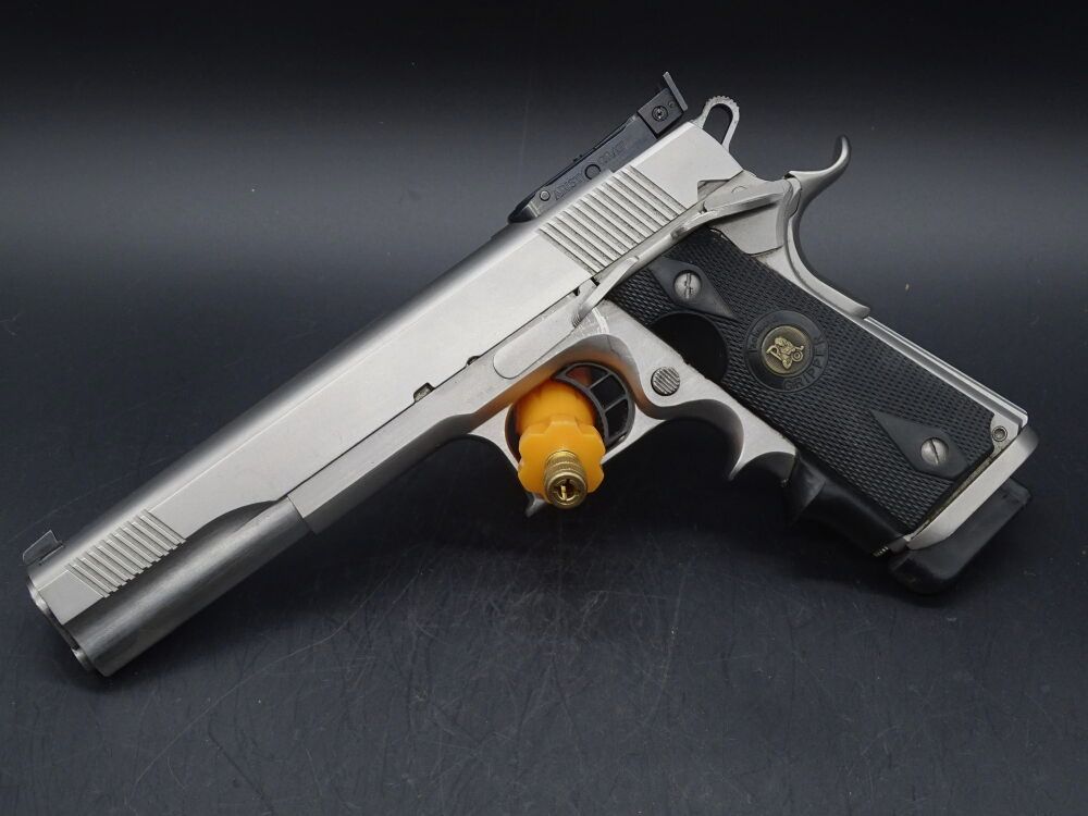 Safari Arms 1911 6" kaliber .45 Auto z celownikiem Aristocrat 1911 6"