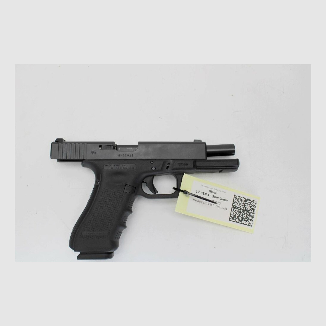 Glock 17 GEN 4 mit überarbeitetem Abzug	 9mmLuger