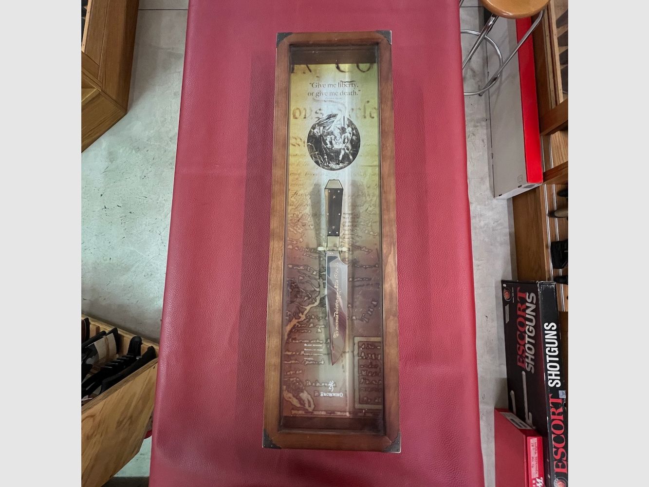Browning Declaration of Independence Cased Commemorative Trade Knife, afbeelding 9 van 17