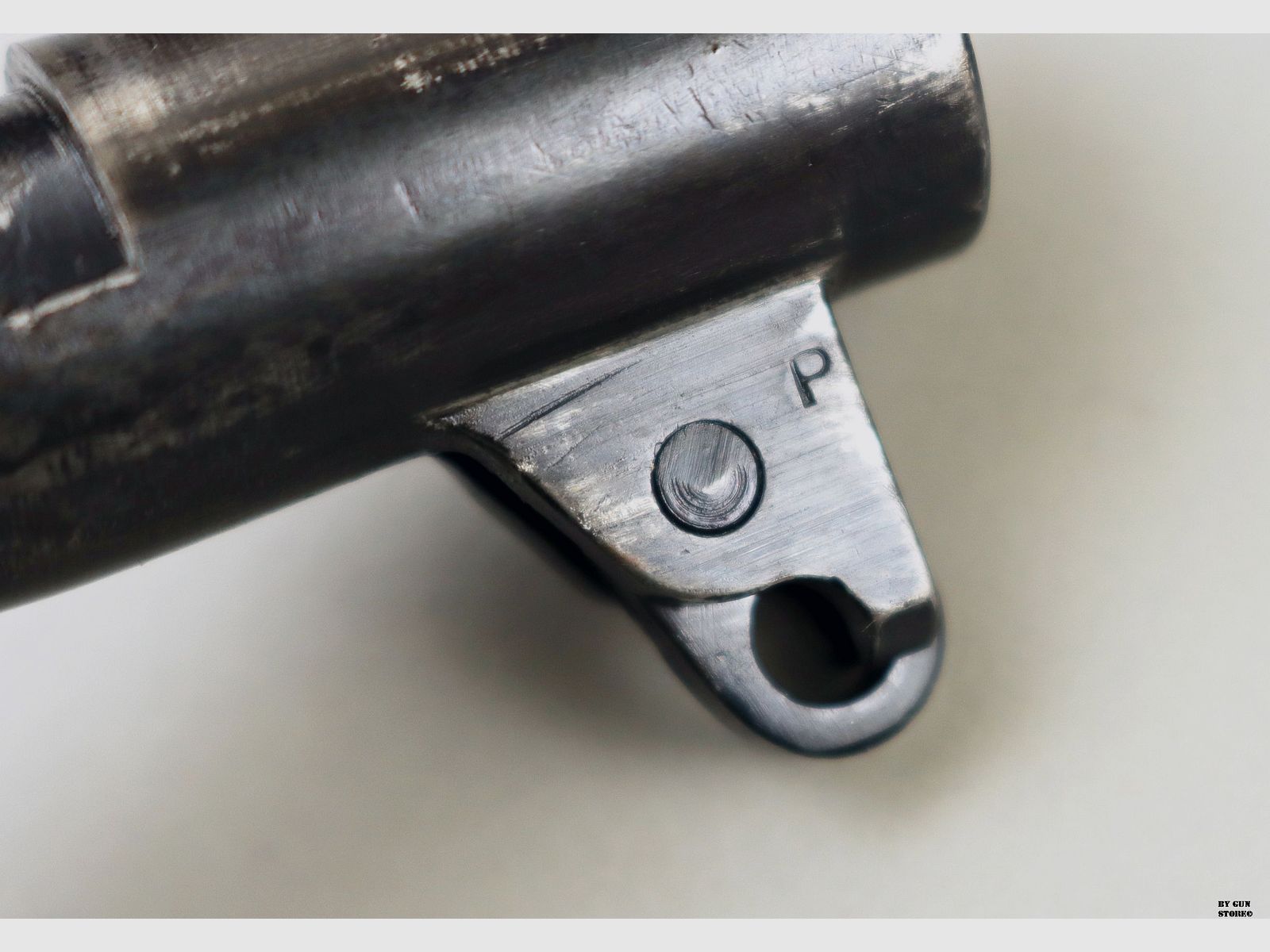 Pistola Remington Rand Inc. mod. 1911A1 cal. 45 Acp matr. 941781, immagine 14 di 17