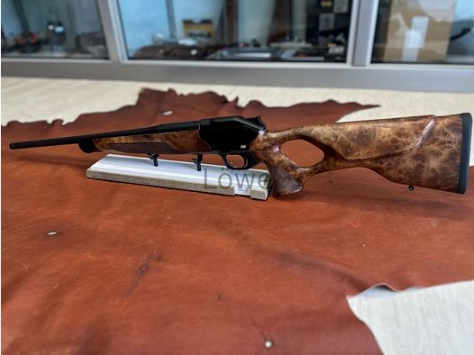 Blaser R8 Ultimate Holzklasse 10