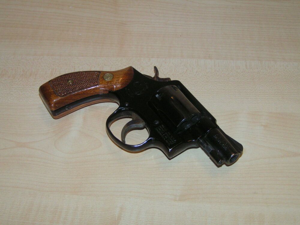 Smith & Wesson 12 - 2