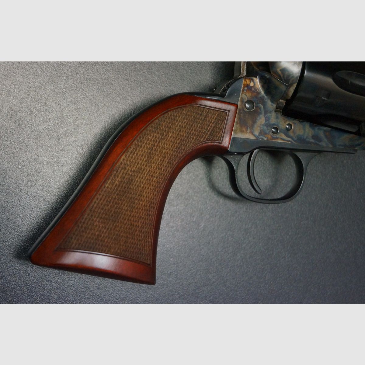 Uberti El Patron Grizzly Paw .45 Colt, Bild 4 von 7