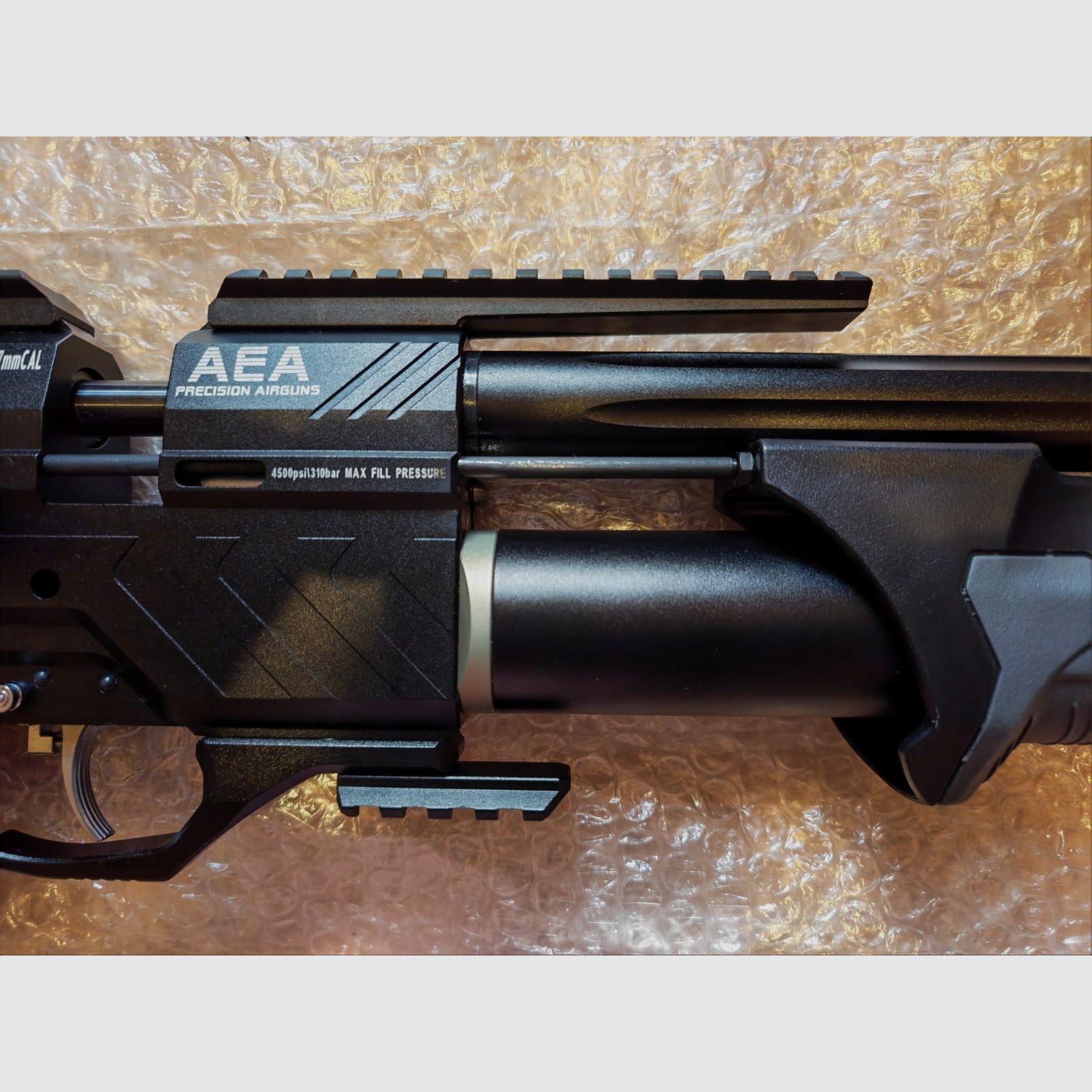 GoGun AEA Megalodon F-Serie 7,5 Joule | Kaliber .50 Luft / PCP karabin | z JADS podwójnym zbiornikiem | 2x 12 nabojowe magazynki aluminiowe | + wkładki stabilizujące do chwytu | z akcesoriami i fakturą