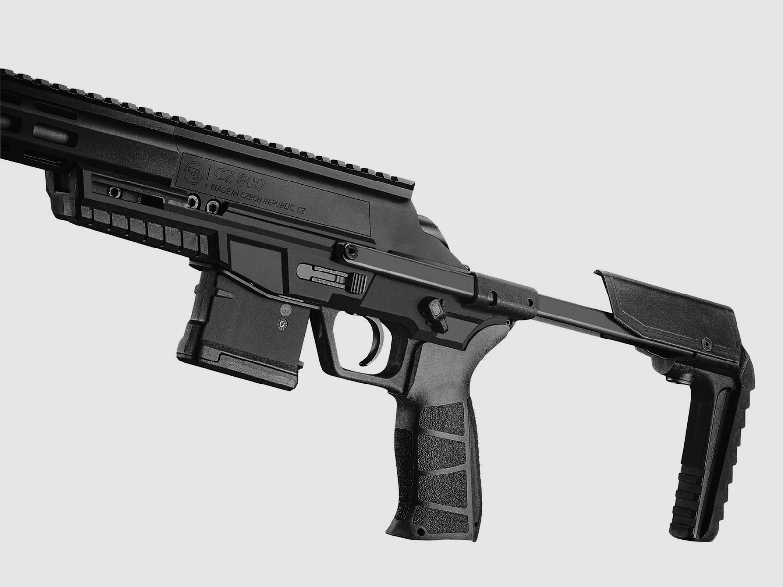 CZ 600 Trail karabin powtarzalny .223 Rem. z teleskopowym łożem system M-Lock 412mm LL