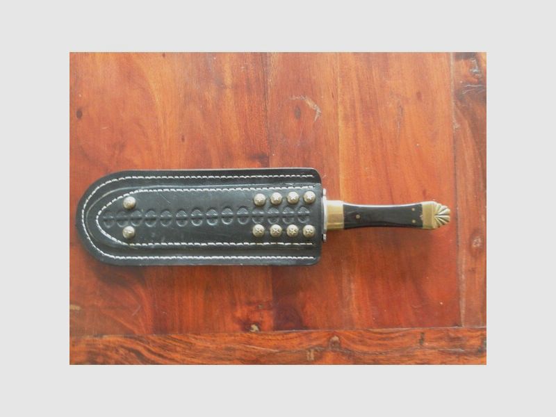 Bowie Messer