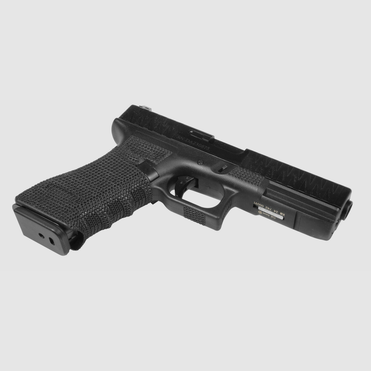 P05 GBB Airsoft Pistole in Schwarz | Delta Armory