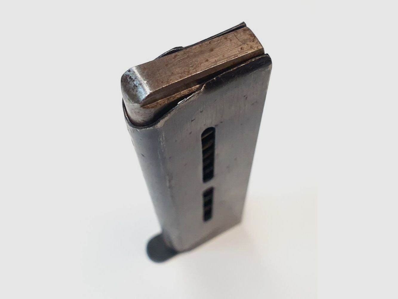 Caricatore Unique per pistola Unique modello sconosciuto - 7,65mm Browning - 9 colpi, immagine 3 di 4