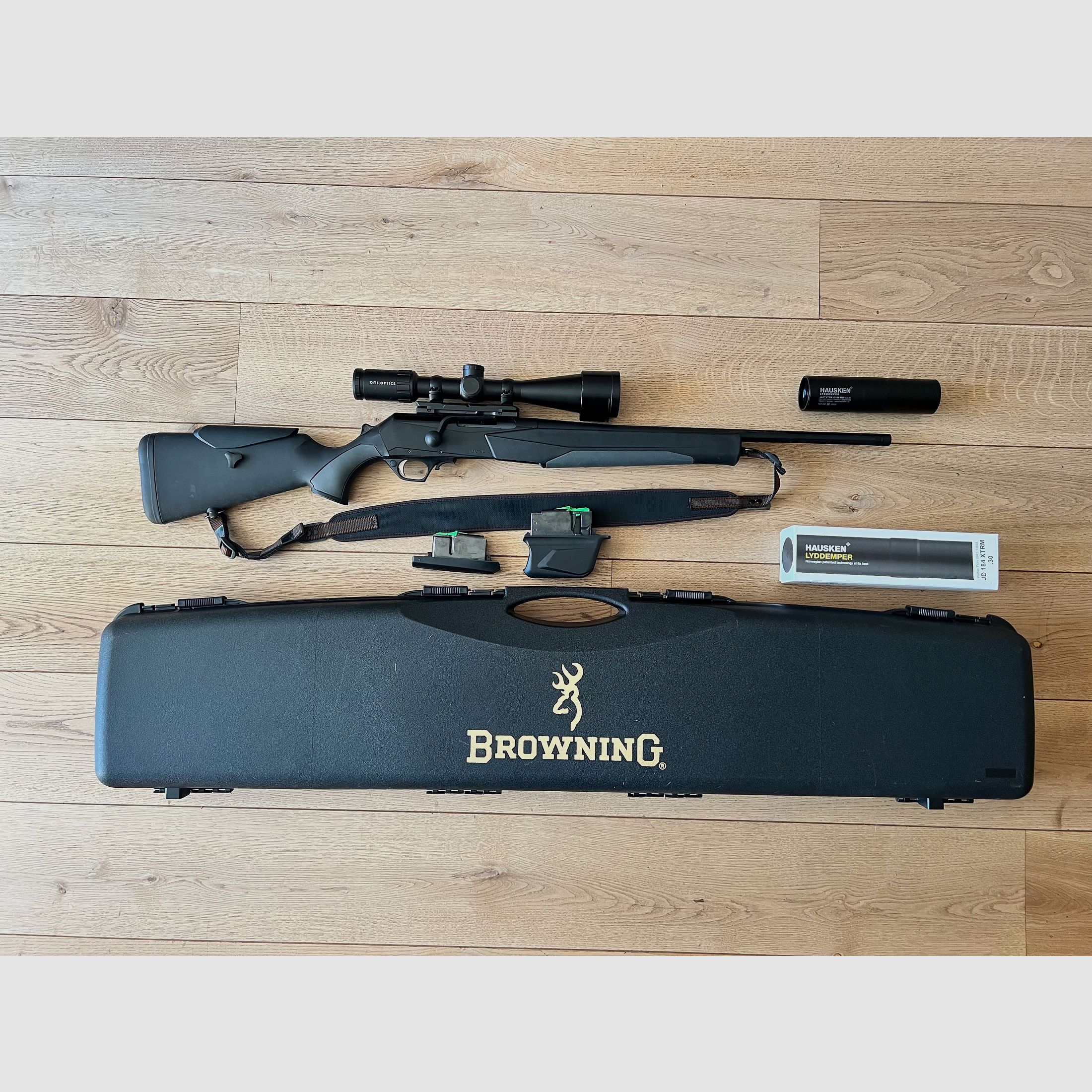 Fusil à répétition à verrou Browning Maral Composite Nordic