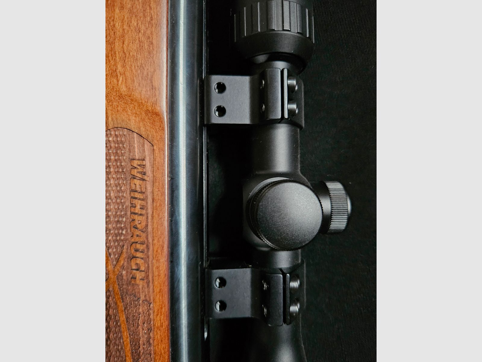 Weihrauch HW50S + Hawk Vantage 3-9x40 AO Mildot