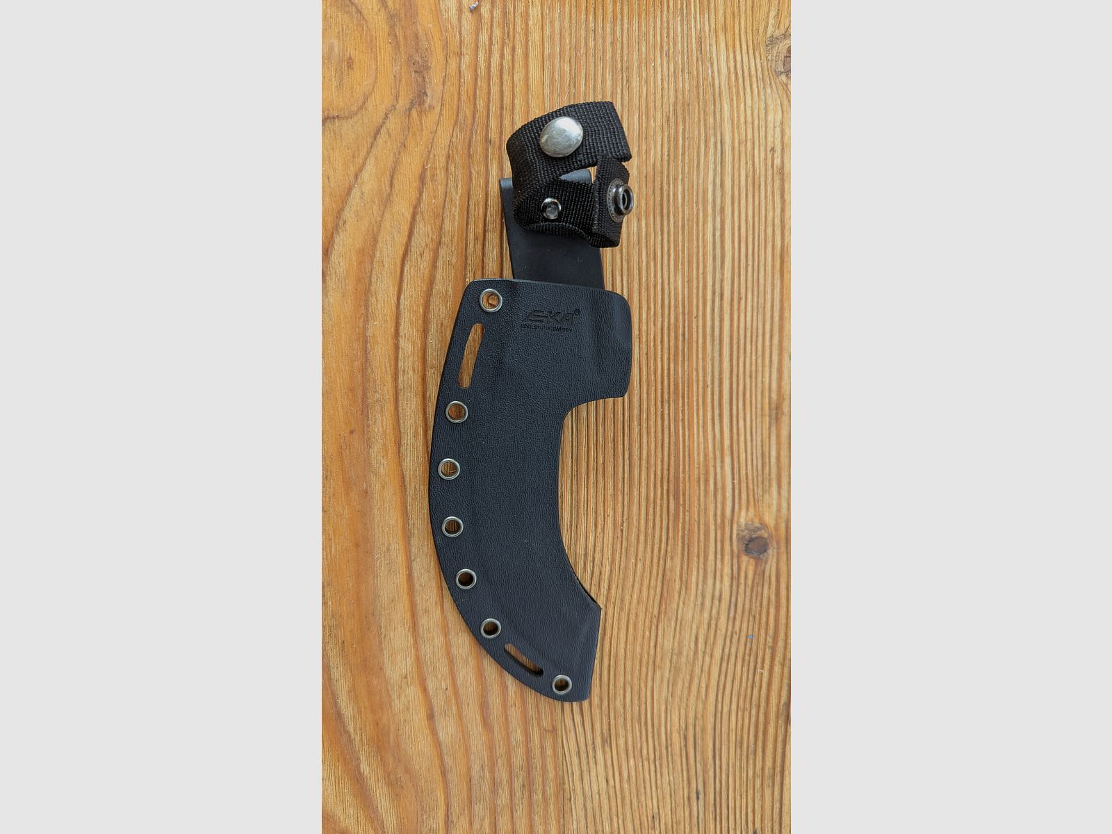 EKA AxeBlade W1 Schweden-Messer / Beil-Messer mit Kydex-Scheide