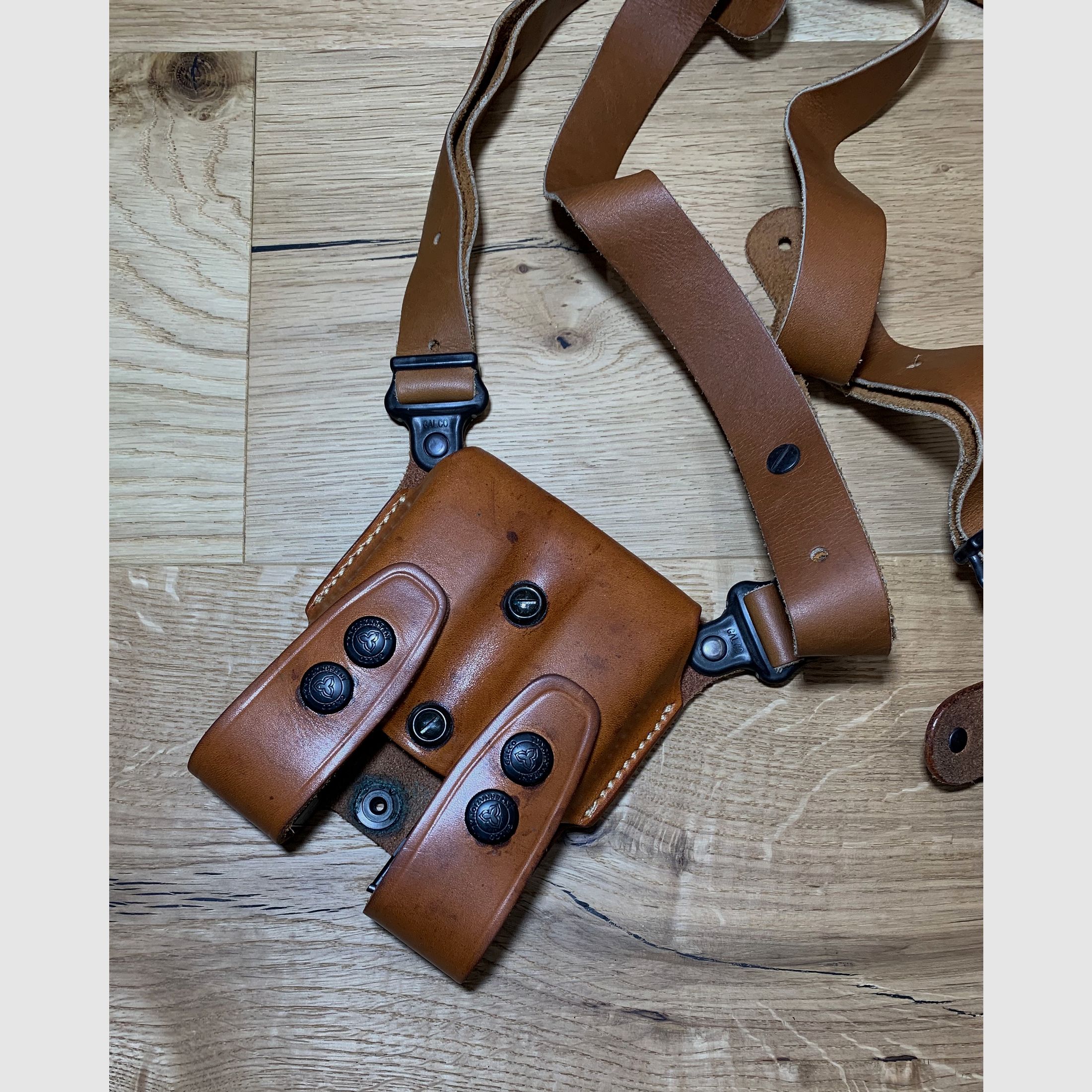 Galco shoulder holster MIAMI CLASSIC suitable for the Beretta Mod. 92 / 92F, WITHOUT pistol