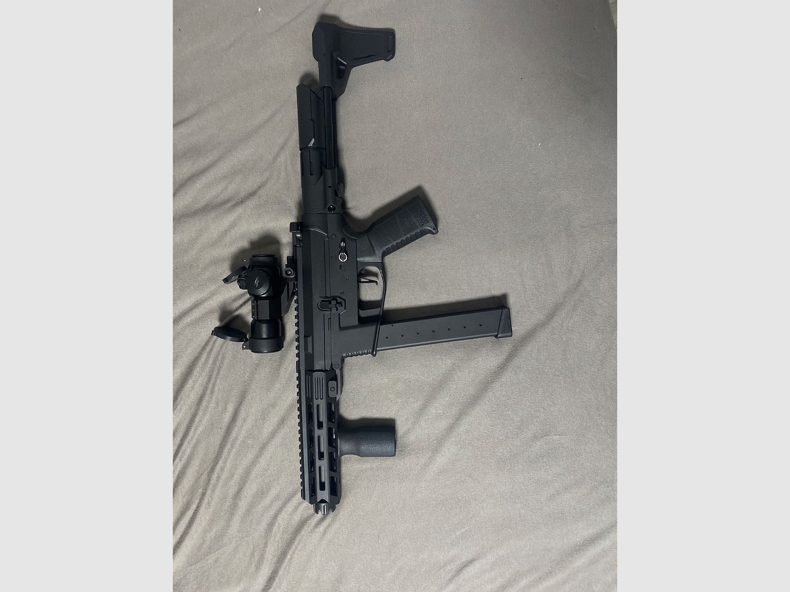 Well SMG 0.5J ab 14 Jahre komplett neu 