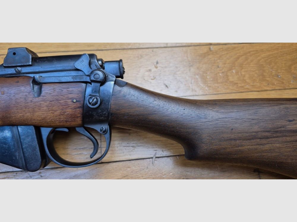 Seltenes englisches Gewehr Lee Enfield MKIII (UND NICHT MKIII(*)!) – Cut-off UND Volleyvisier – Herstellung Enfield 1915! – Originalkaliber 303 Brit. – Monomatrikel! – Alle Teile konform – Guter Lauf – TBE+, Bild 21 von 37